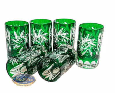 Szmaragdowe kryształowe kieliszki do wódki 30ml Młynek Oliwka