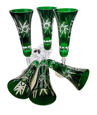 Szmaragdowe kryształowe kieliszki do szampana 170 ml Młynek Oliwka
