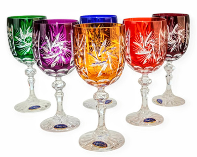 Kolorowe kryształowe kieliszki do wina 240 ml Młynek Oliwka