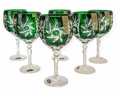 Szmaragdowe kryształowe kieliszki do wina 280 ml Młynek Oliwka