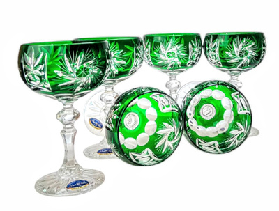 Szmaragdowe kryształowe kieliszki do szampana 150ml Młynek Oliwka
