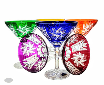 Kolorowe kryształowe kieliszki do martini 110ml Młynek Oliwka