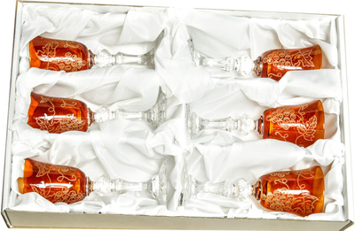 Kryształowe bursztynowe kieliszki do sherry z wygrawerowanym motywem winogron 60 ml