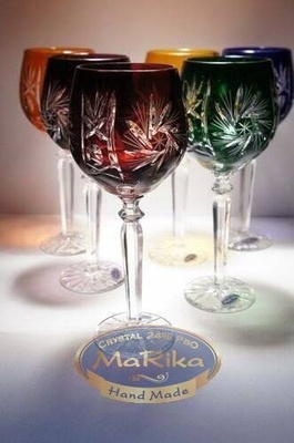 Kolorowe kryształowe kieliszki do wina 280ml Młynek Oliwka